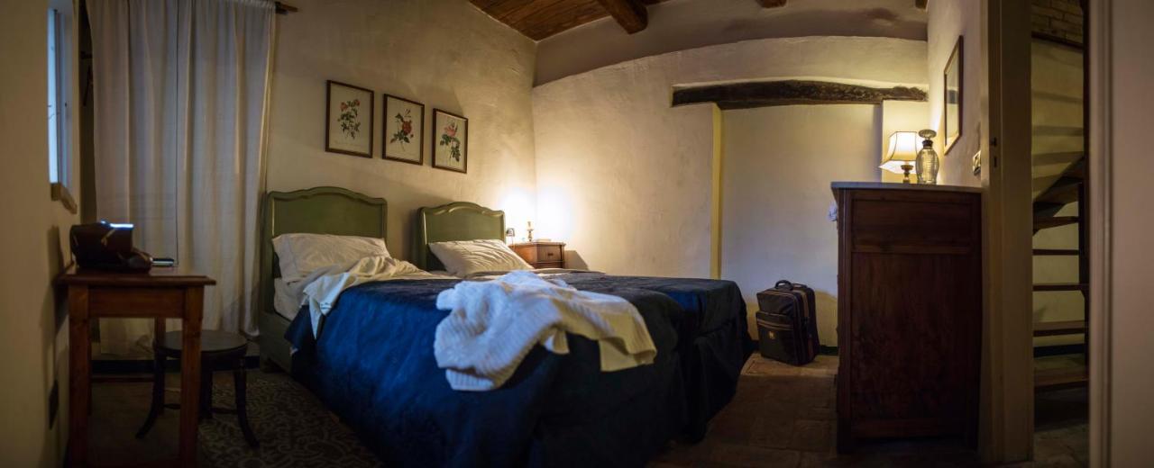 La Rosa Scarlatta Monterubbiano ภายนอก รูปภาพ